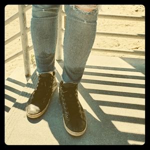 Meet your Posher, Elissa